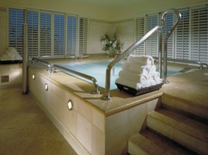 Jacuzzi - Overlooking the San Francisco Bay & Claremont Resort and Spa
